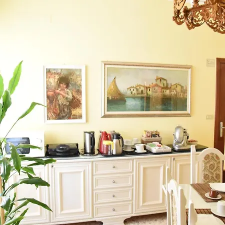 Stella Bed & Breakfast 3*